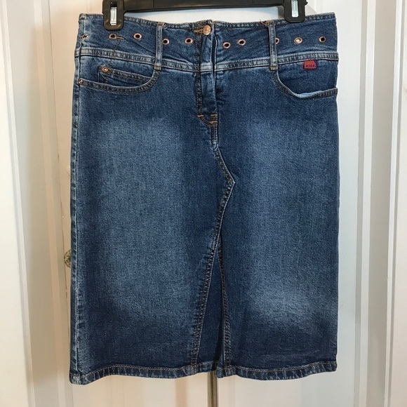 BCBG:Weathered Denim and Rivet Skirt Size 6 - Picture 1 of 8
